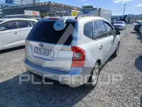 2008 KIA Carens
