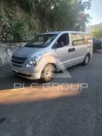 2008 Hyundai Starex
