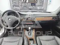 2009 BMW 320