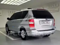 2009 KIA Carnival