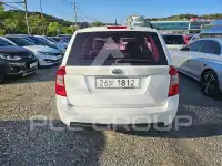 2009 KIA Carens