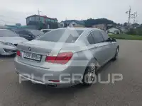 2010 BMW 740