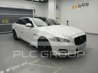 2010 Jaguar XJ