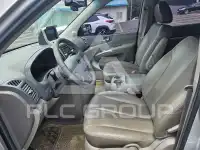 2010 KIA Carnival