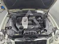 2010 KIA Opirus