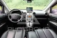 2010 KIA Carens