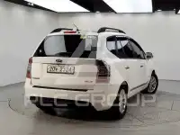 2010 KIA Carens