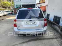 2010 KIA Carens