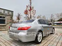 2010 Hyundai Genesis