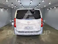 2010 Hyundai Starex