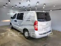 2010 Hyundai Starex