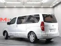 2010 Hyundai Starex
