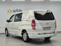 2010 Hyundai Starex