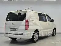 2010 Hyundai Starex