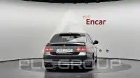 2011 BMW 320