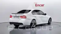 2011 BMW 320M