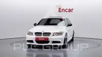 2011 BMW 320M