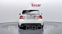 2011 BMW 320M