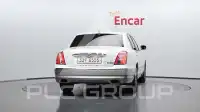2011 KIA Opirus
