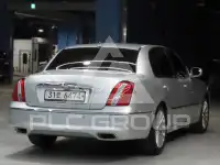2011 KIA Opirus