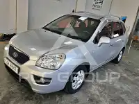 2011 KIA Carens