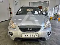 2011 KIA Carens