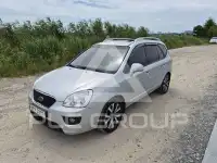 2011 KIA Carens