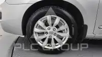 2011 KIA Carens