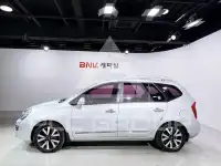 2011 KIA Carens