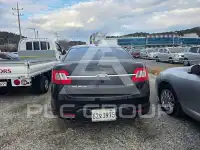 2011 Ford Taurus