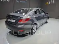 2011 Hyundai Accent