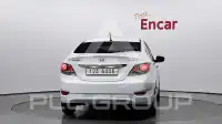 2011 Hyundai Accent