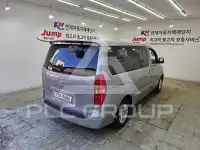 2011 Hyundai Starex