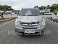 2011 Hyundai Starex