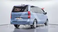 2011 Hyundai Starex