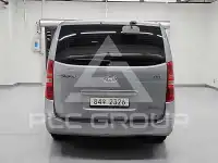 2011 Hyundai Starex