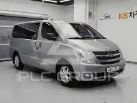 2011 Hyundai Starex