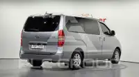 2011 Hyundai Starex