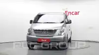 2011 Hyundai Starex