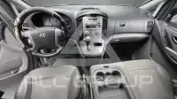 2011 Hyundai Starex