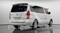 2011 Hyundai Starex