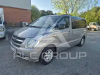 2011 Hyundai Starex