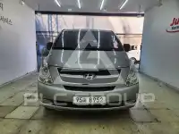 2011 Hyundai Starex