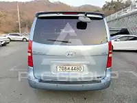 2011 Hyundai Grand Starex