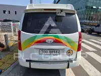 2011 Hyundai Starex