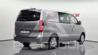2011 Hyundai Starex