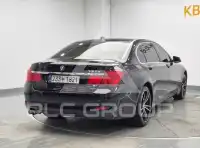 2012 BMW 730