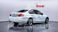 2012 BMW 320