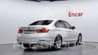 2012 BMW 320