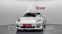 2012 Porsche Panamera